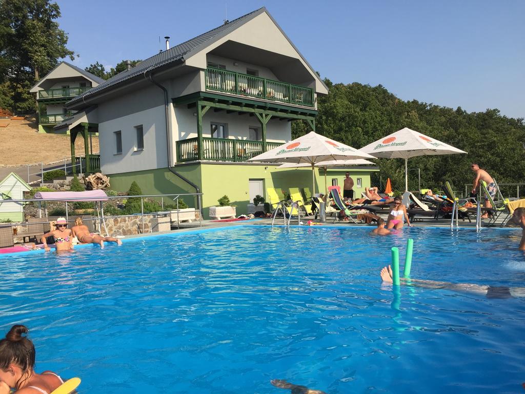 Wellness Pension Inovec Jalsove Ngoại thất bức ảnh